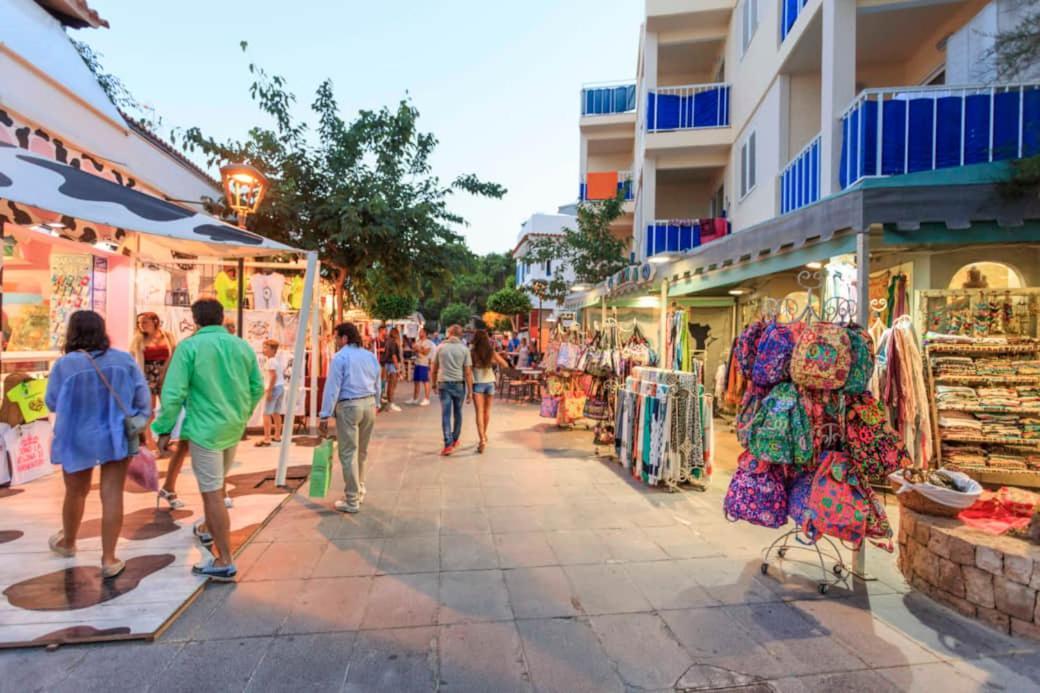 Appartamento Apartamento Sa Varadero 2D Vista Mare Laterale Es Pujols Esterno foto